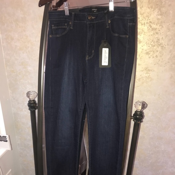 Just Black Denim - ✨✨NWT JEANS!!!!
